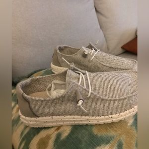 Woman’s “Hey Dude” Wendy Stretch Cloud shoes